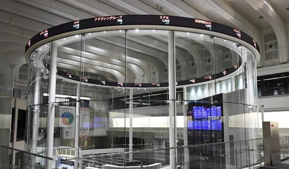 Tokyo's Nikkei Index Extends Winning Streak to Seven Days on Yen Weakness