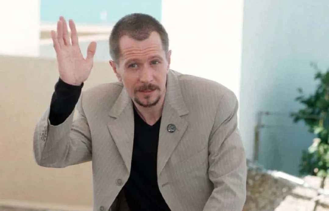 Gary Oldman's 'Nil by Mouth': A Raw and Dark Depiction of London's Underbelly